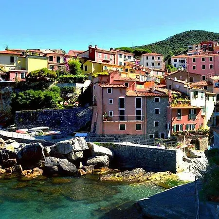 Casa Vacanze Francesco * La Spezia